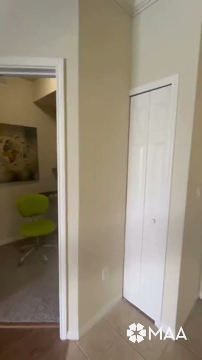 Tour our Luxury Apartment at MAA Tampa Oaks