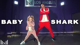 BABY SHARK DANCE ft Everleigh Resimi