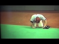 Lenny dykstra breaks collarbone crashing into wall riverfront stadium