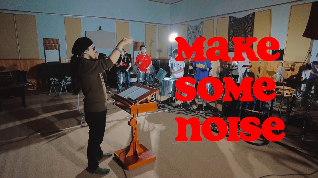 Make Some Noise - LA SEÑAS