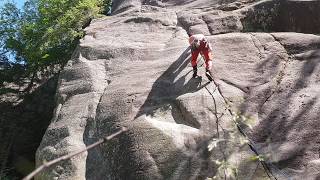 Trad climbing: Vad Är Otid onsight, 6- (5.10a/F6a), Hallinden/Bohuslän