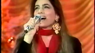 Al Bano & Romina Power   Felicità,  live, Paris 1991 chords