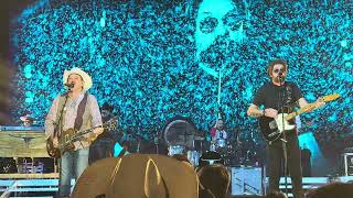 Brooks & Dunn - Ain't Nothing 'Bout You (Houston 05.17.24) HD