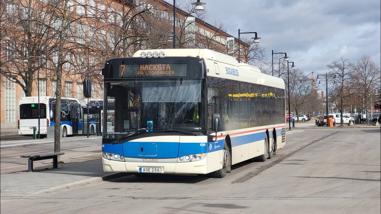 VL Linje 7 Västerås Central-Hacksta med Svealandstrafiken 698