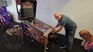 Elton John Collectors Edition Pinball machine unboxing and play