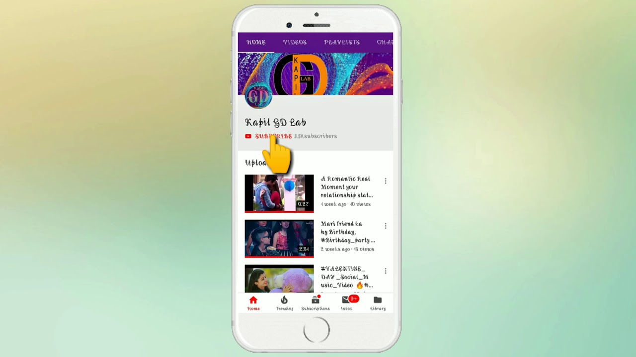 Intro on smartphone with Subscribe Button and the Ball icon.