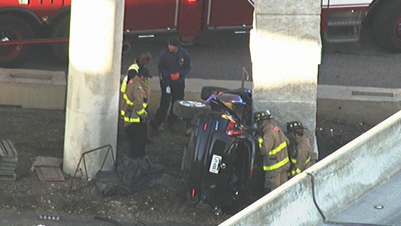Driver dead after going off Loop 1604, crashing into concrete pillars ...