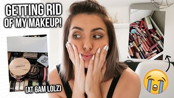 😭 GETTING RID OF MY MAKEUP! MAKEUP DECLUTTER PART 2! PALETTES, HIGHLIGHTERS, POWDERS + MORE..