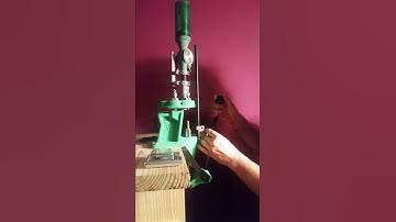 Reloading 300 Blackout on a Redding T7