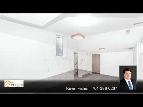2328 COUNTRY CLUB Parkway, Moorhead, MN home video tour
