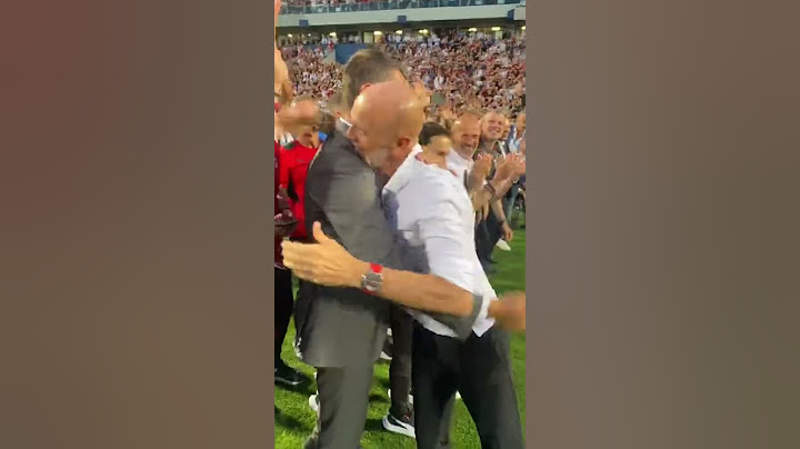 #Shorts | 🔥 Pioli is on fire, despite the champagne 🍾#AlwaysWithYou #SempreMilan