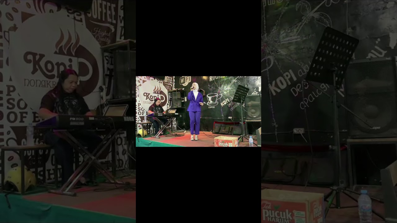 Dian Gresika badai biru