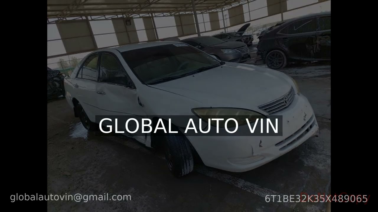 TOYOTA CAMRY 2005 6T1BE32K35X489065