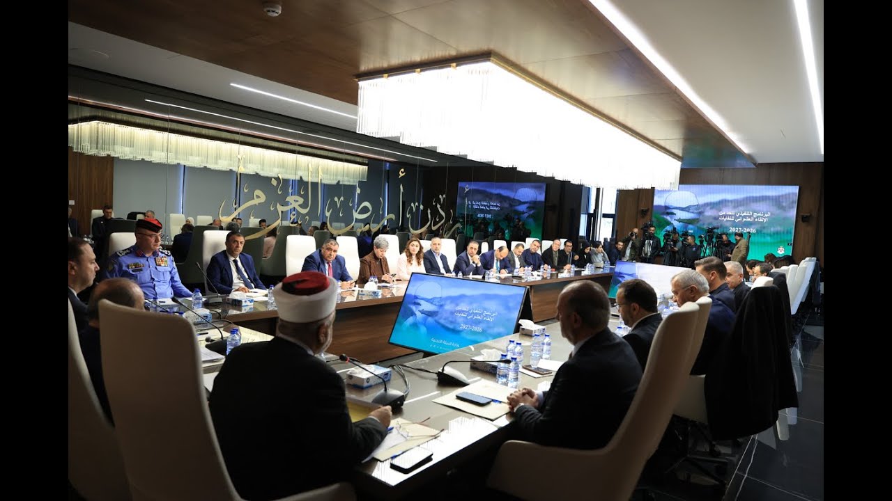 إطلاق البرنامج التنفيذي لاستراتيجية النظافة والحد من الإلقاء العشوائي للنفايات