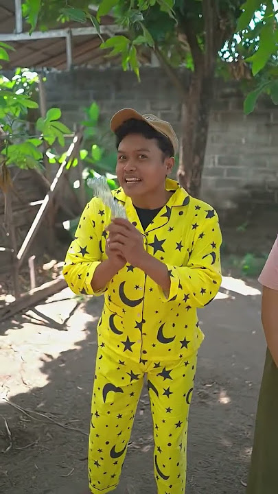 have it until you throw it in the trash #comedy #shortvideo #plasticwaste