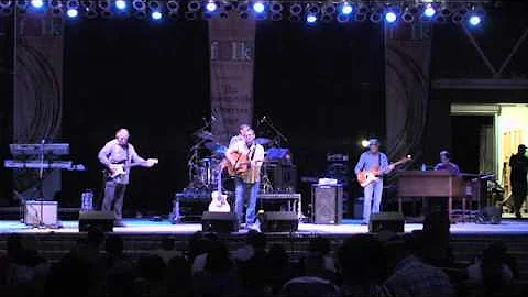 Aaron Bellomy at the International Folk Festival