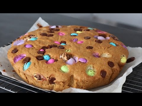 Giant gooey Easter egg cookie | Food&Home