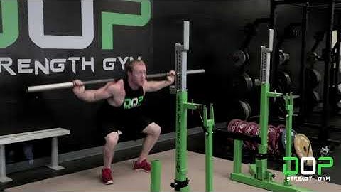 HOW TO: MID PAUSE SQUAT IN 1 MIN