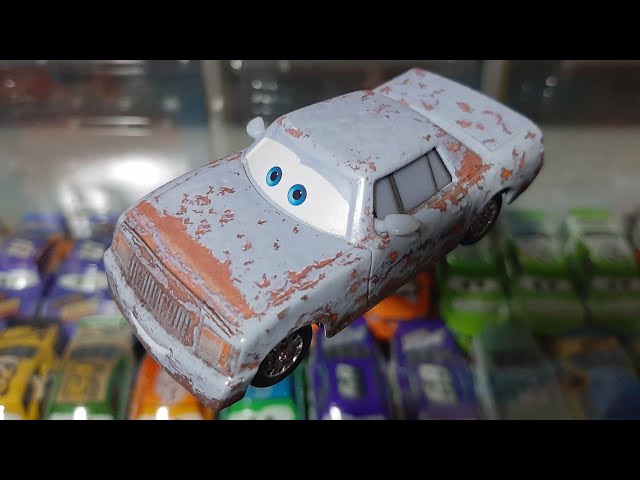 カーズ　マテル　JAPETH Mattel Disney/Pixar Cars Japeth (Piston Cup Fan) Rusty Car Rust