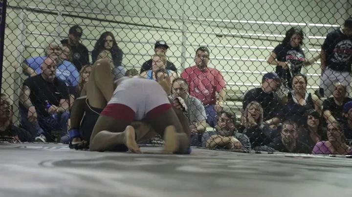 559 Fights #45 Jonathan De Leon vs Anthony Parham