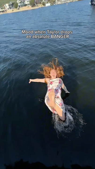 TAYLOR SWIFT NEW ALBUM IS 😍👏🧡 #taylorswift #thelifeofashowgirl