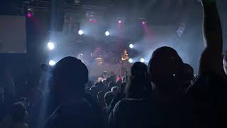 Alter Bridge - Metalingus (LIVE)