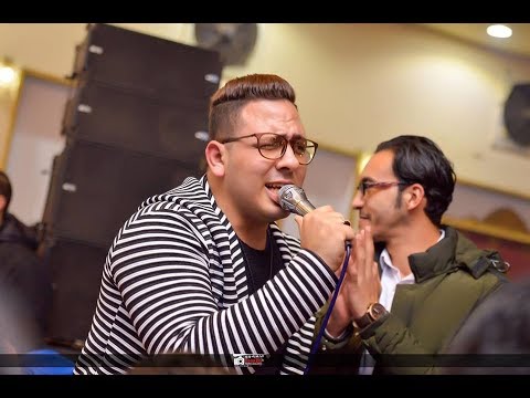 الاسد احمدالعدوي جوه ساحه الانتظار مع صانع البهجه عبسلام شوف بنفسك ابداع عالميه العميد حسام حسن