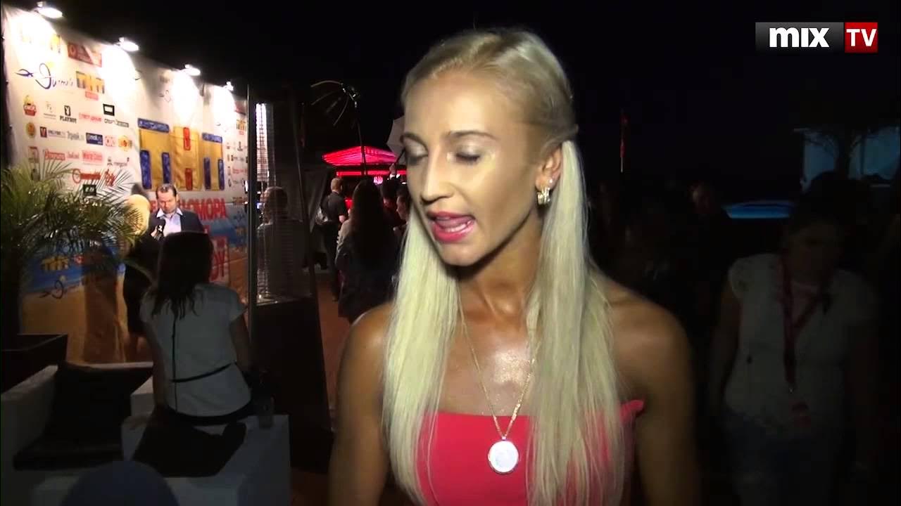 Бузова камеди клаб 2022. Камеди клаб бузова. Бузова в камеди клаб 2021. Камеди клаб бузова. Камеди клаб бузова.