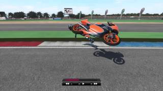Haha Stupid Crash In Qualifying MotoGP™15 screenshot 2