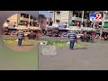 A video of a cop throwing vegetables of a roadside vendor to enforce Covid restrictions goes viral