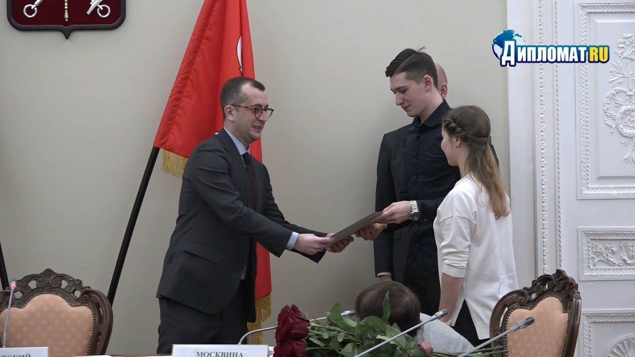 Борис Пиотровский поздравил фигуристов Петербурга с успешным выступлением на чемпионате мира-2021