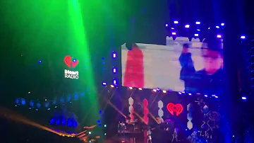 Dua Lipa - IDGAF - Jingle Ball 2018