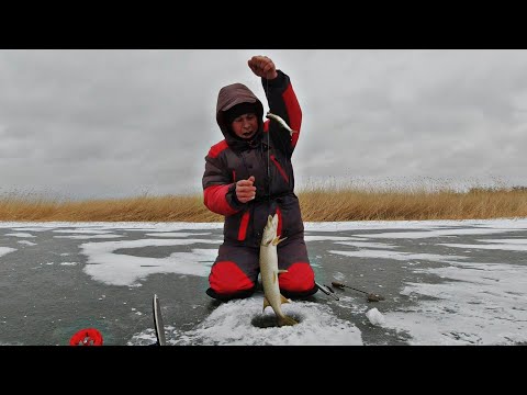 The first winter fishing on zherlitsy 2022 ENG SUB