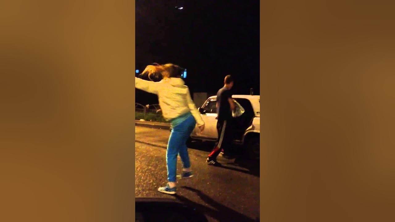 С тобой губами танцевали ламбаду. Мари краймбрери полюби меня пьяную клип. Tan - с тобой губами танцевали. Пьяные танцы в ресторане. Провинциальная дискотека.