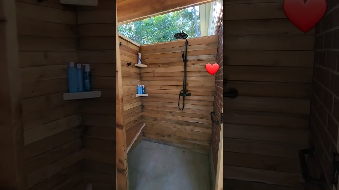 😎 Outdoor Shower under $1000 #coveredpatio #outdoorshower #outdoorliving #backyard #pool #remodeling