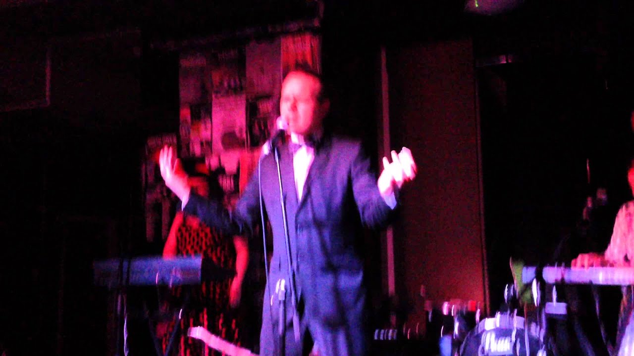 Benjamin Schoos - China Man versus China Girl @Surya (London, UK)