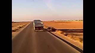 Crazy Truck's Driver In Libya ابداعات شرق ليبيا في الطريق الصحراوي