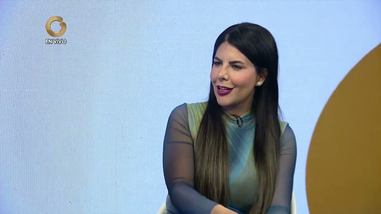 GV Kicosis |  Indira Urbaneja: "El Mazo Dando", Te Ayuda a Entender la Política Confusa (3/5)