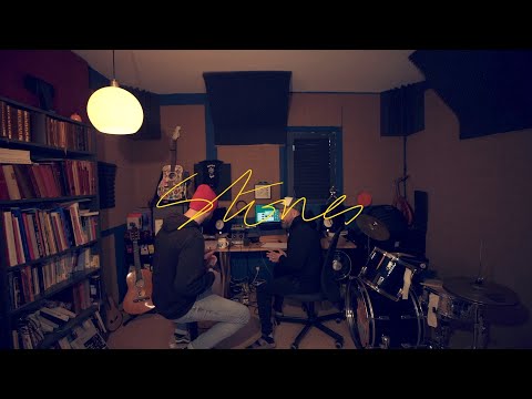 Stones -   Jil is Lucky & Hugo Barriol - Lyrics video