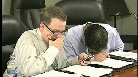 Managing a Meeting Multitasker (Meeting Facilitation Training Excerpt - Dana Brownlee)