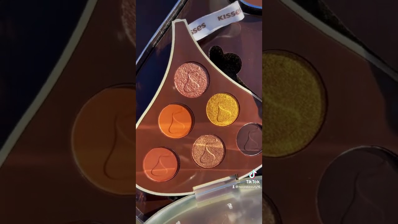 Hershey's Kisses x Glamlite- PR Box Collection 🍫