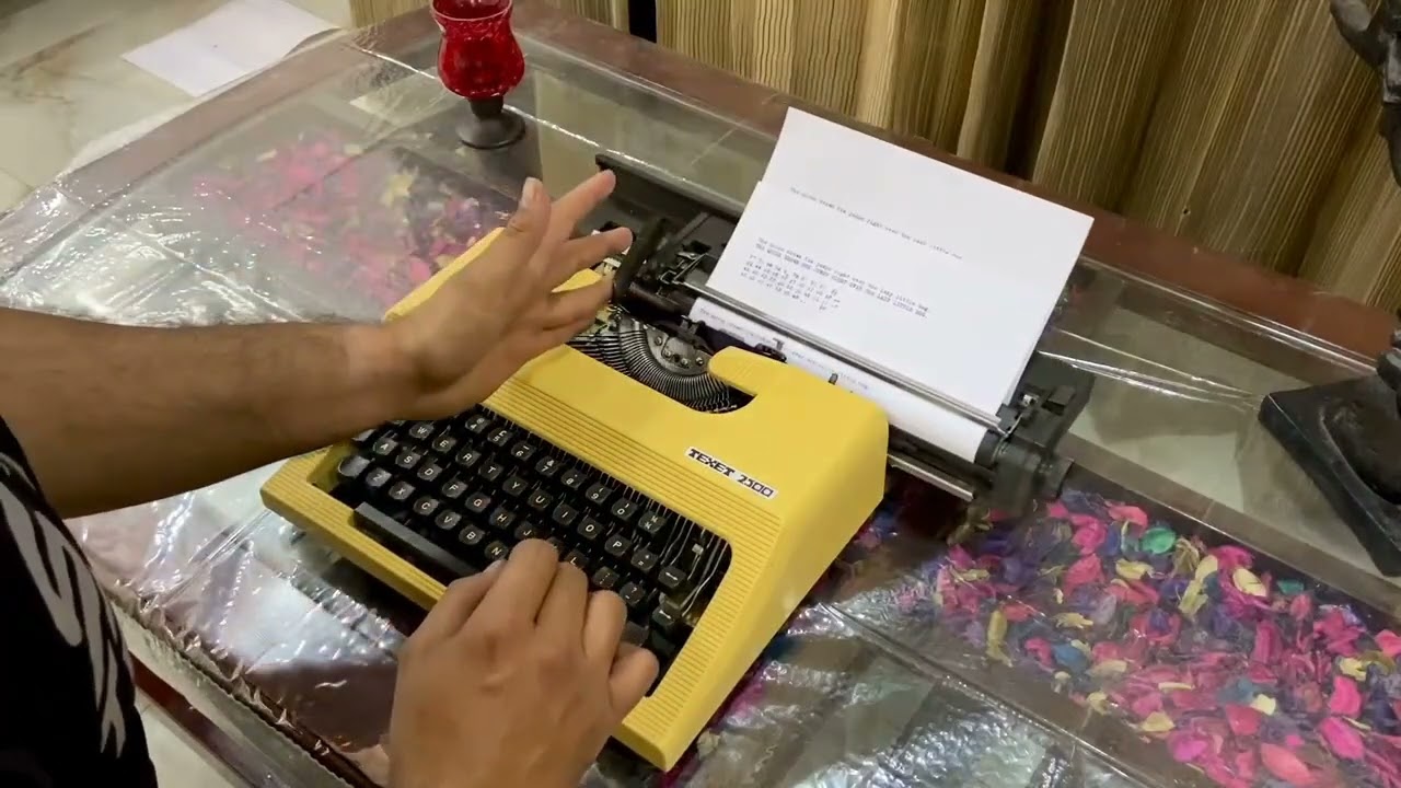 How to use Textet 2500 Portable Typewriter