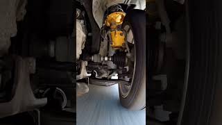 Bilstein B6 on Highway (100kph)