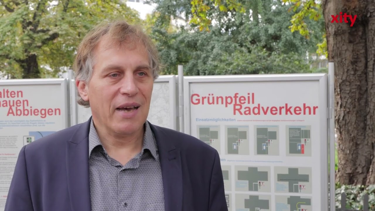 100. Grünpfeil für Radfahrende in Düsseldorf