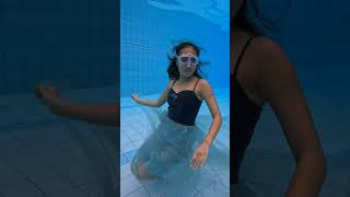 Girl Underwater Shows Me Her Dress 👗