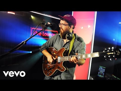 Bear&#;s Den - Auld Wives in the Live Lounge