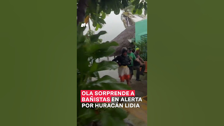 Ola sorprende a bañistas en alerta por huracán Lidia - N+ #huracanes #mexico