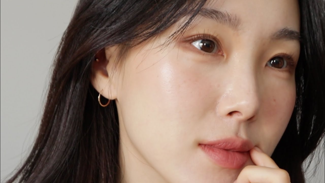 everyday glow makeup l winter 2023 edition