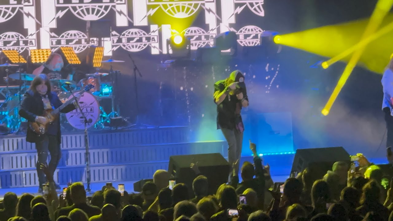 Tesla “Signs” 1/23/2026 Wind Creek Event Center, Bethlehem, PA