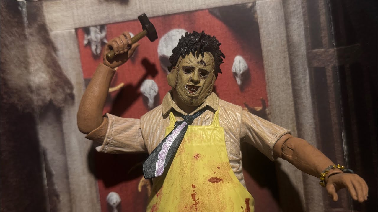 Neca 50th Anniversary ultimate Texas chainsaw massacre Leatherface action figure review